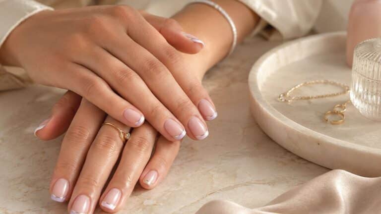 French Tips 2026 elegant nail ideas with soft timeless manicure details